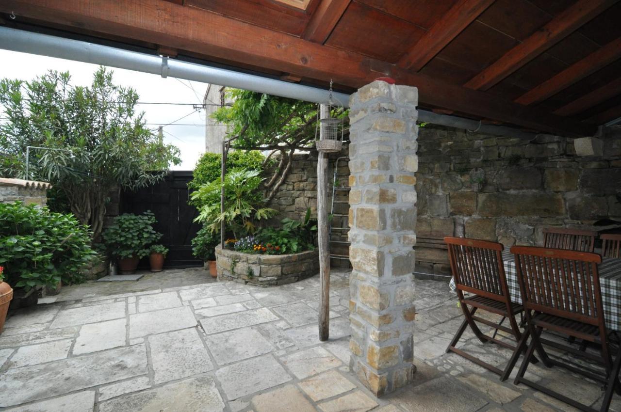 Istrian Stone House Villa Secovlje Exterior photo